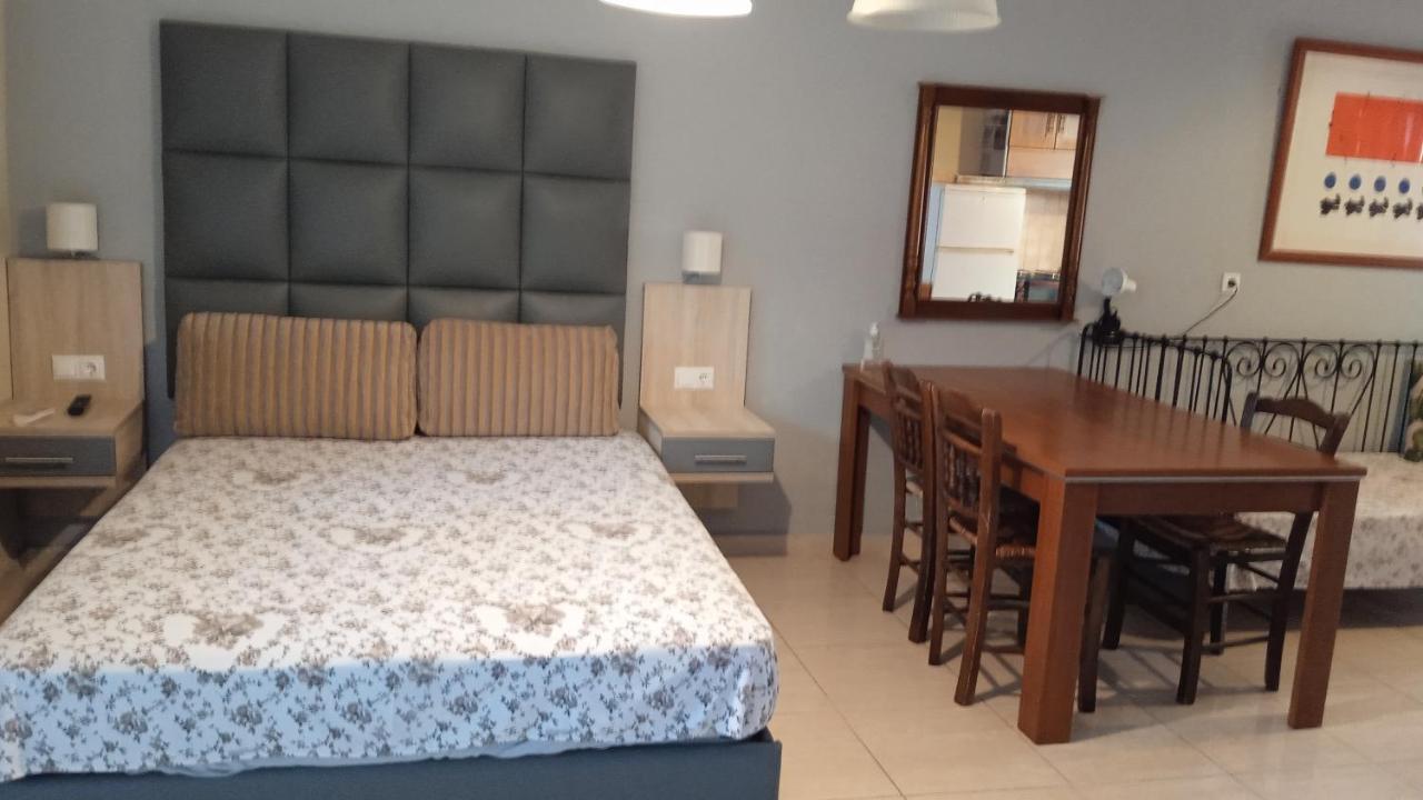 Roses Apartments Nea Michaniona Zewnętrze zdjęcie