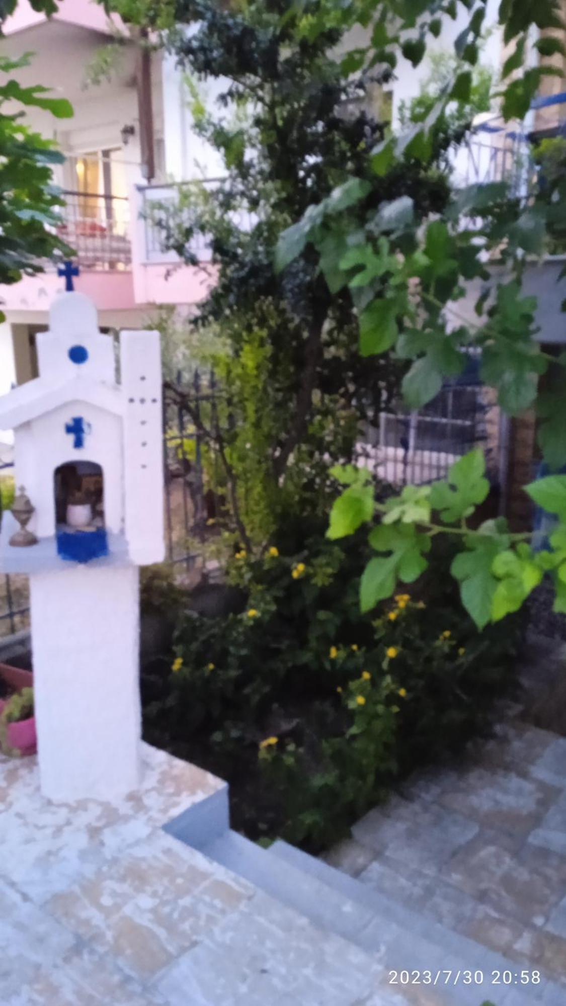 Roses Apartments Nea Michaniona Zewnętrze zdjęcie
